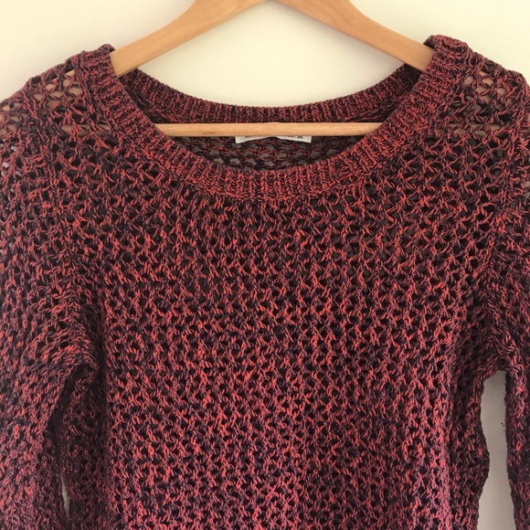 Old Navy Knitted Woman’s Sweater Size Medium - Picture 2 of 4